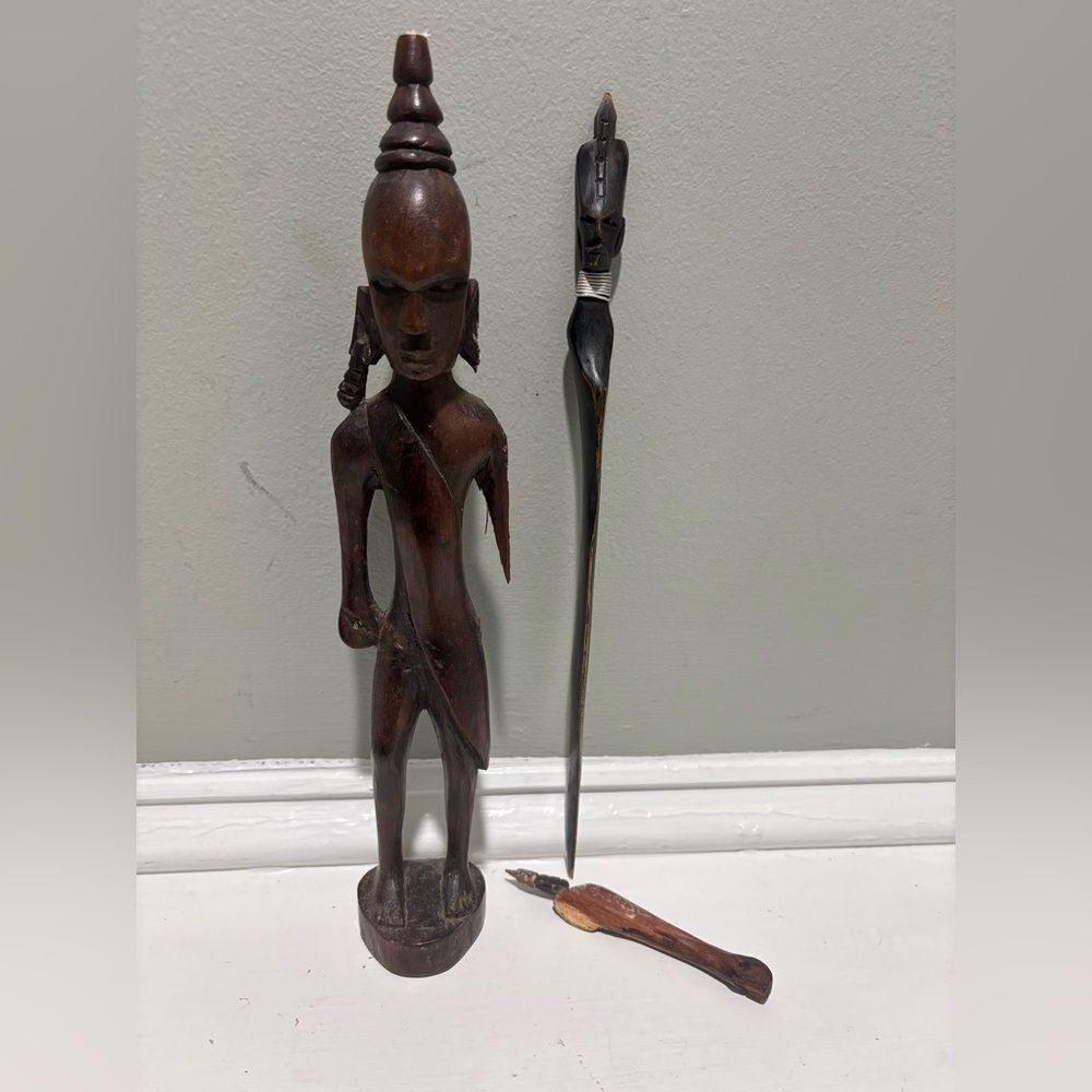 VTG Ugandan 1976 Hand Carved Wooden Maasai Warrior Figurine - Picture 5 of 16